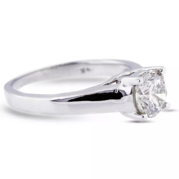 0.44ct H SI1 Round Natural Diamond Solitaire Ring