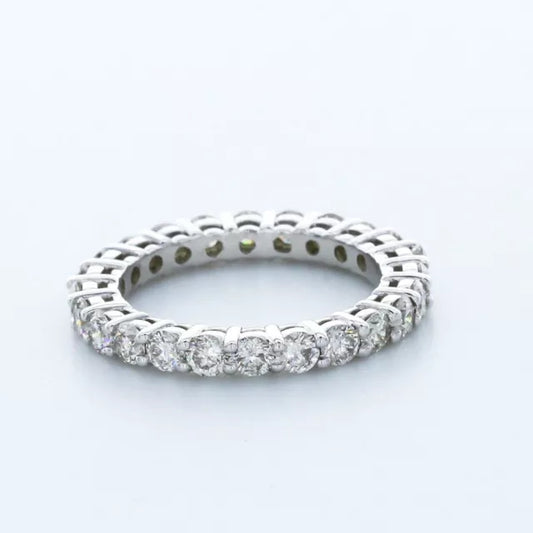 Round Cut White Diamonds Eternity Ring