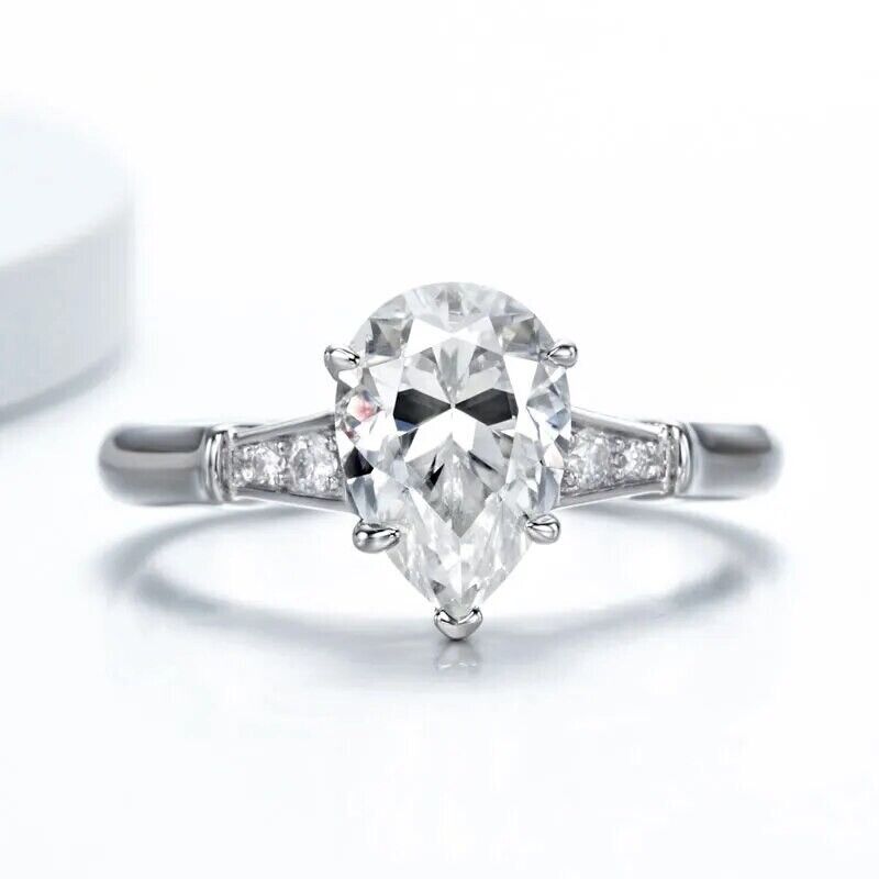 2CT Moissanite Solitaire Ring